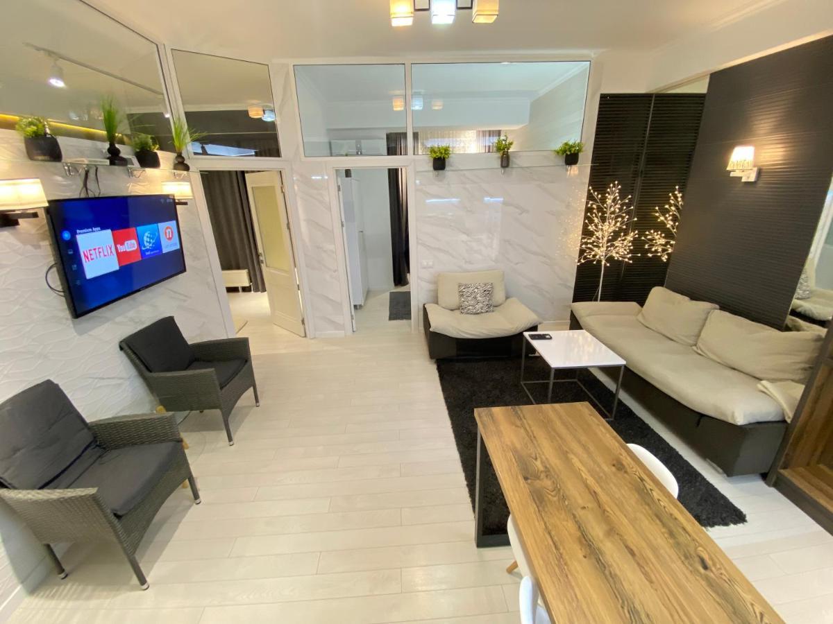 New Double Room Luxury Apartment In The Center Chisinau Exterior photo
