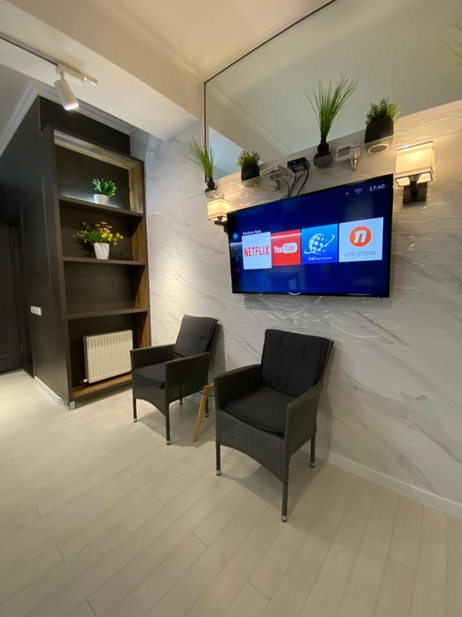 New Double Room Luxury Apartment In The Center Chisinau Exterior photo