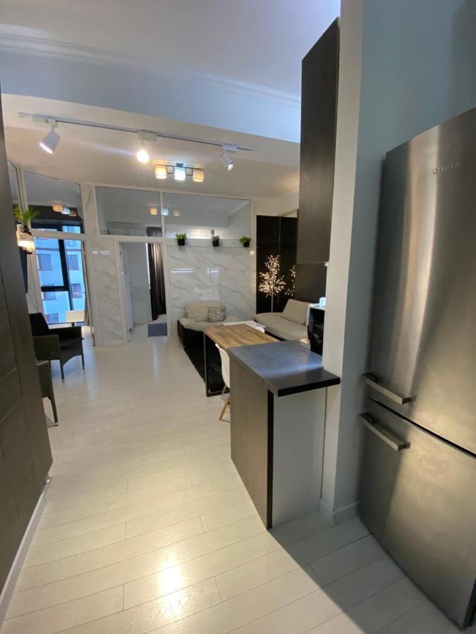 New Double Room Luxury Apartment In The Center Chisinau Exterior photo